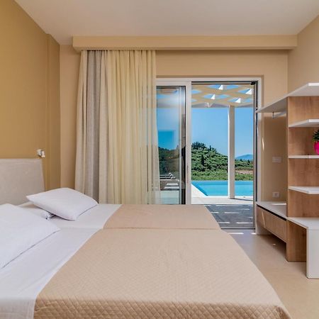 Spartakos Luxury Villa 2 Koukounariá Εξωτερικό φωτογραφία