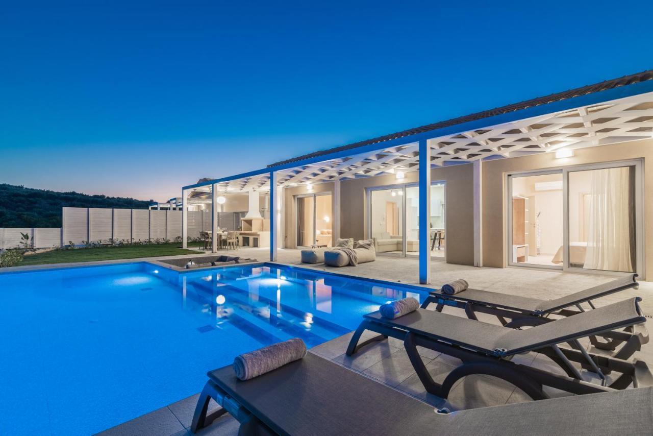 Spartakos Luxury Villa 2 Koukounariá Εξωτερικό φωτογραφία