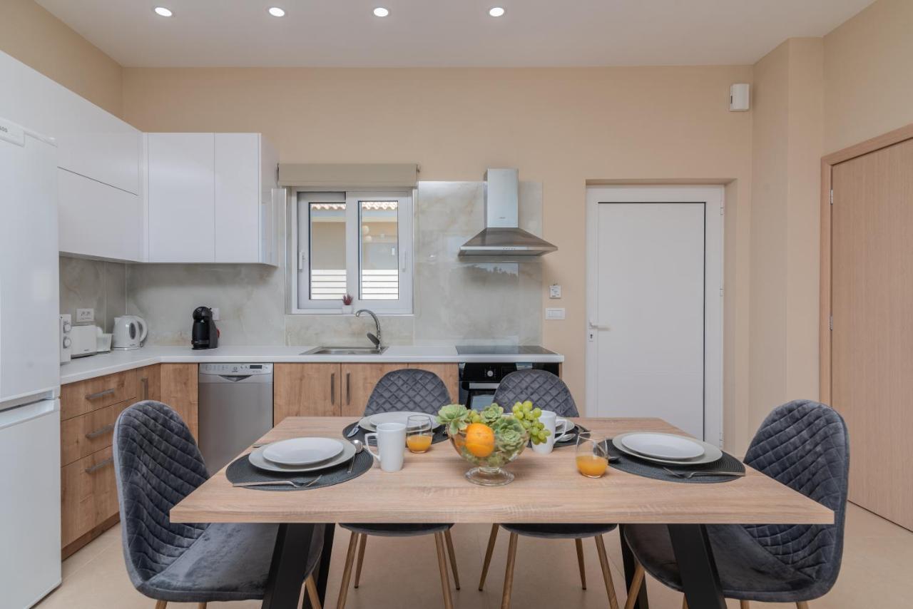 Spartakos Luxury Villa 2 Koukounariá Εξωτερικό φωτογραφία