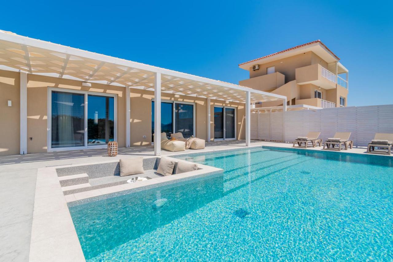 Spartakos Luxury Villa 2 Koukounariá Εξωτερικό φωτογραφία